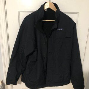 Men’s PATAGONIA black fleece lined jacket